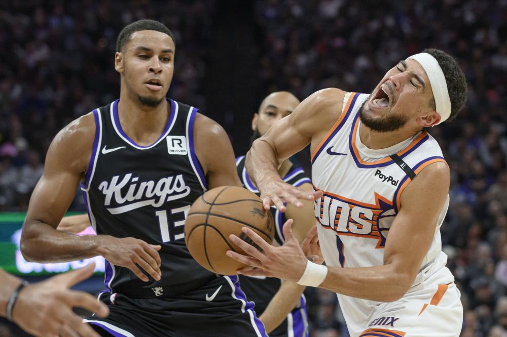 主教练杨鸣 主教练杨鸣