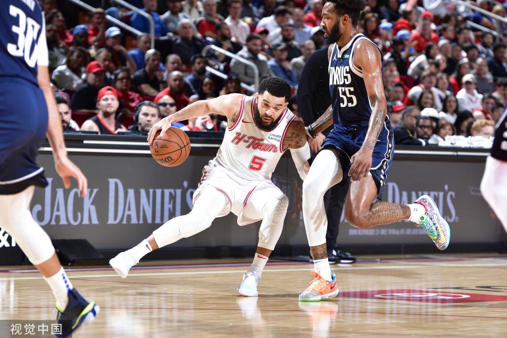 合在一起 合在一起