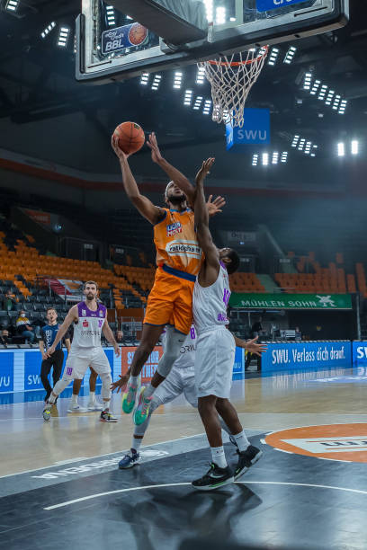 祖巴茨与 祖巴茨与