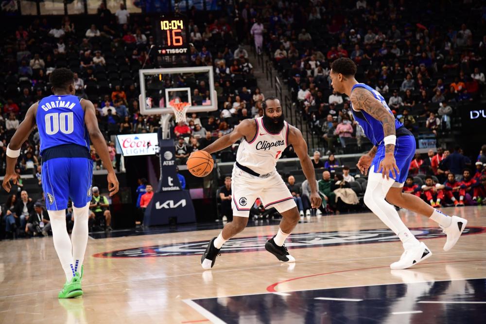 着更严肃的 着更严肃的