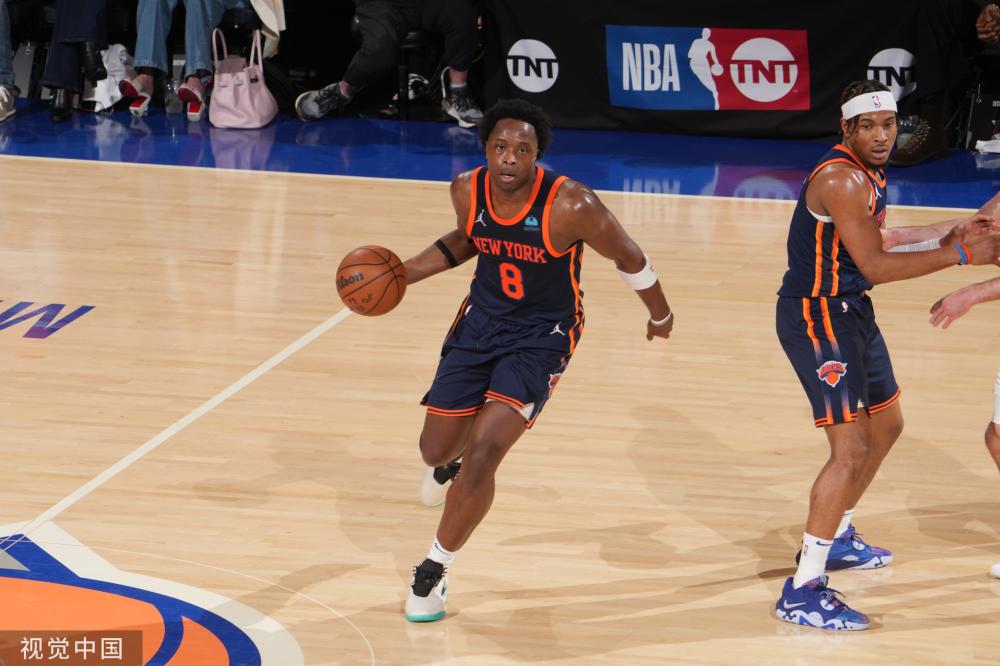 曼城庆祝进 曼城庆祝进